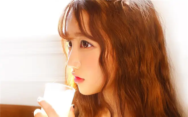 蛇年黄姓女孩取名_姓黄女孩取名子珏好吗_黄姓女孩取名2025款