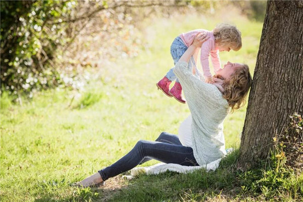 2024年10月7日女孩名字大全_天秤座宝宝起名_辰时生女孩猪宝宝取名