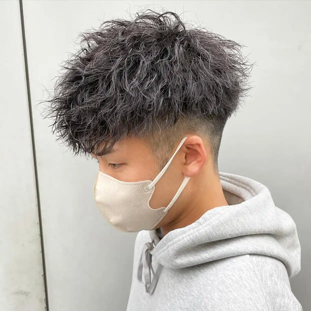  清爽时尚男士发型 __昇取名男孩发型