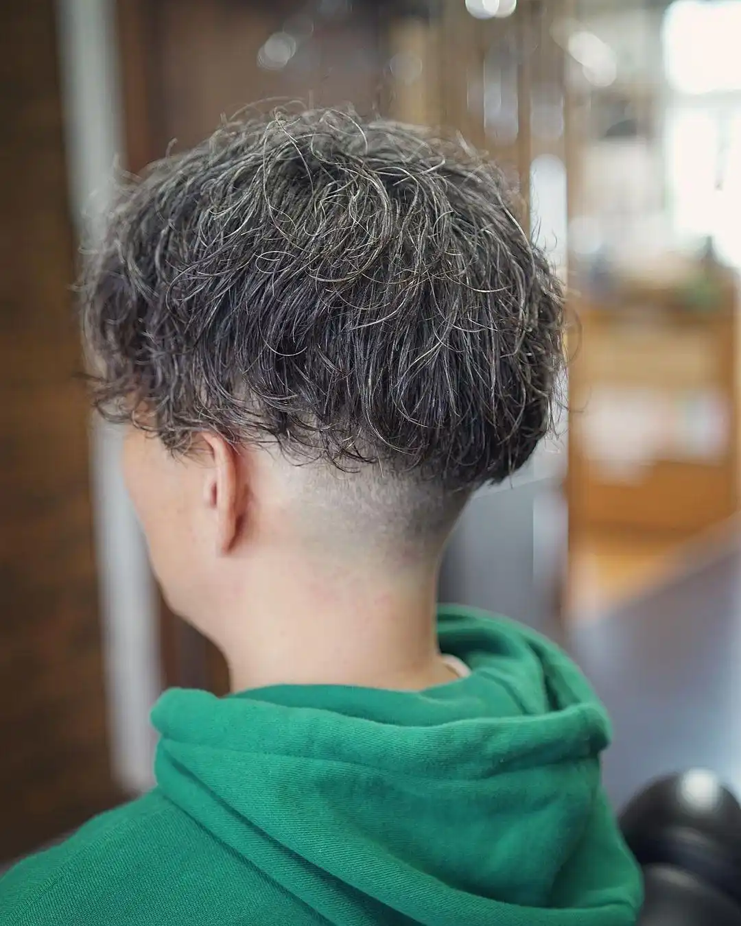 _ 清爽时尚男士发型 _昇取名男孩发型