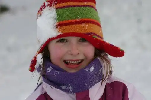 女孩怡字取名寓意好吗_怡字取名寓意 女孩怡字取名 好听带怡的女孩名字