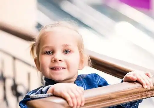 诗词女孩名字寓意_花卉入名女孩名字_今年出生女孩子怎样取名