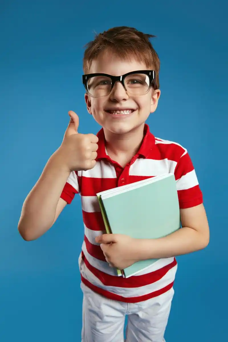 刘姓男孩名字推荐_百家姓男孩取名字刘姓_刘姓男孩取名